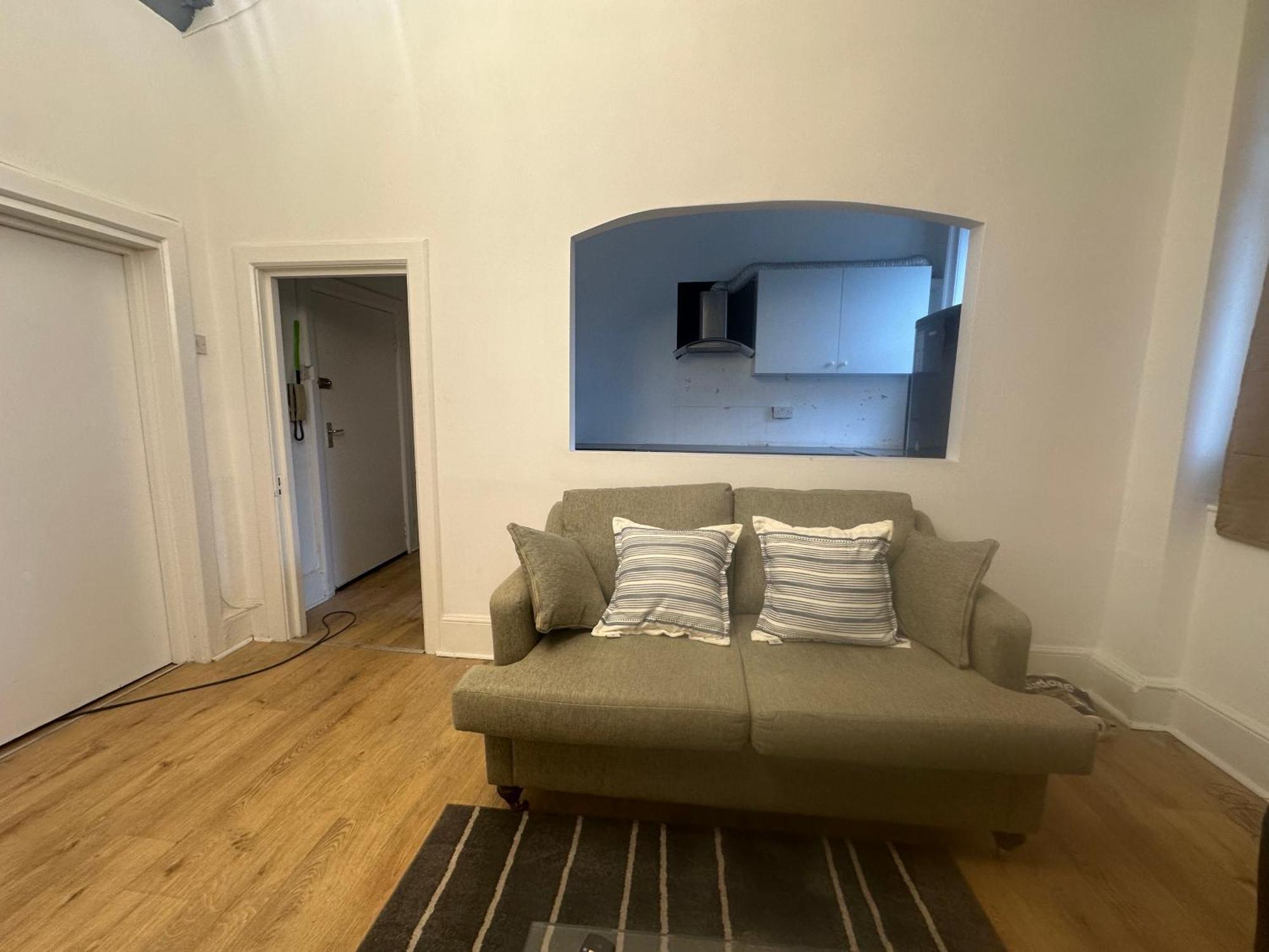 First Floor One Bed Apartment In Central West Лондон Екстериор снимка